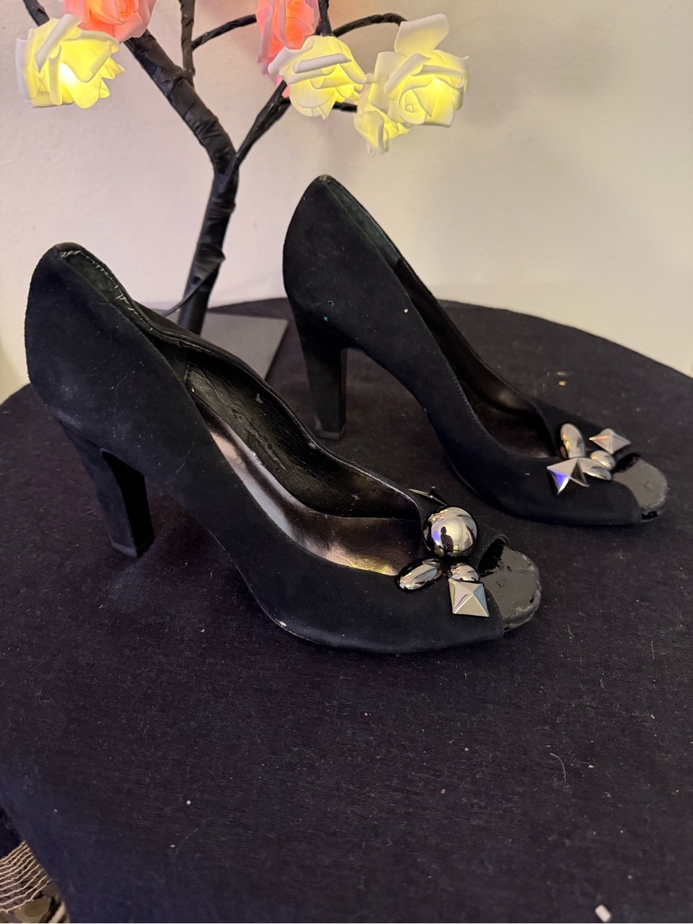 Ann Taylor Black Embellished Suede Peep-Toe Pumps